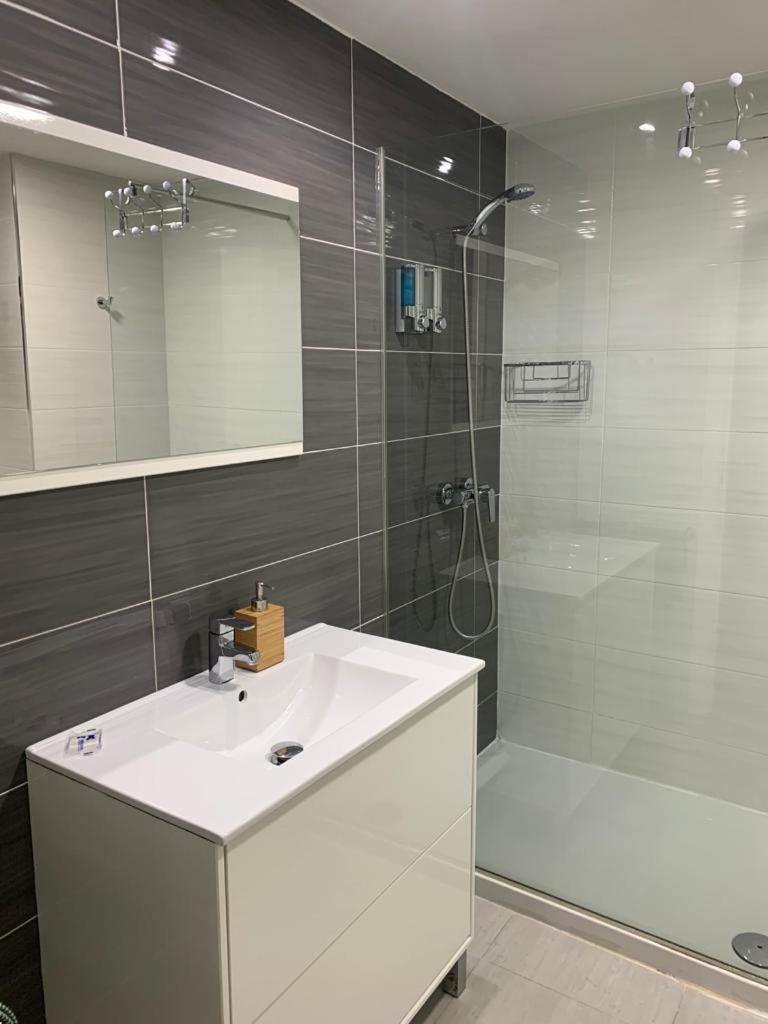 Apartamentos Chinasolymar Almuñécar Екстериор снимка
