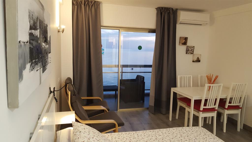 Apartamentos Chinasolymar Almuñécar Екстериор снимка